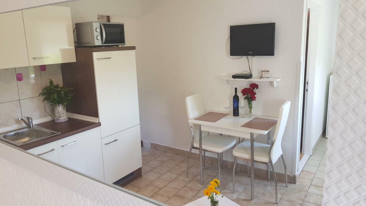 Apartman Duba Appartement Senj  Buitenkant foto